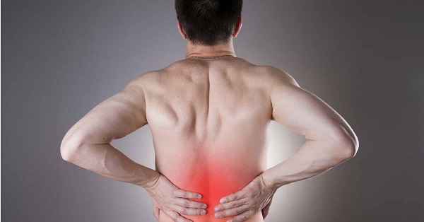 đau thắt lưng do căng cơ